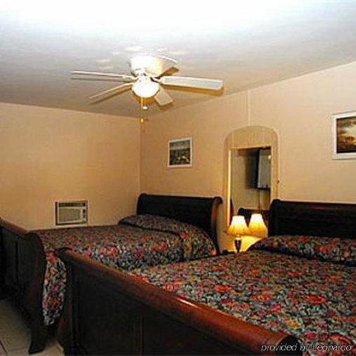 A1 Value Inn Hernando Номер фото